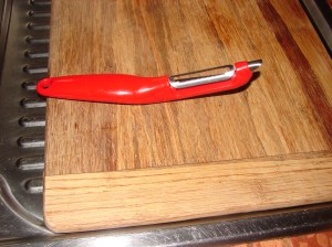 fruit and vegetable peeler especially good for soft skin fruit.