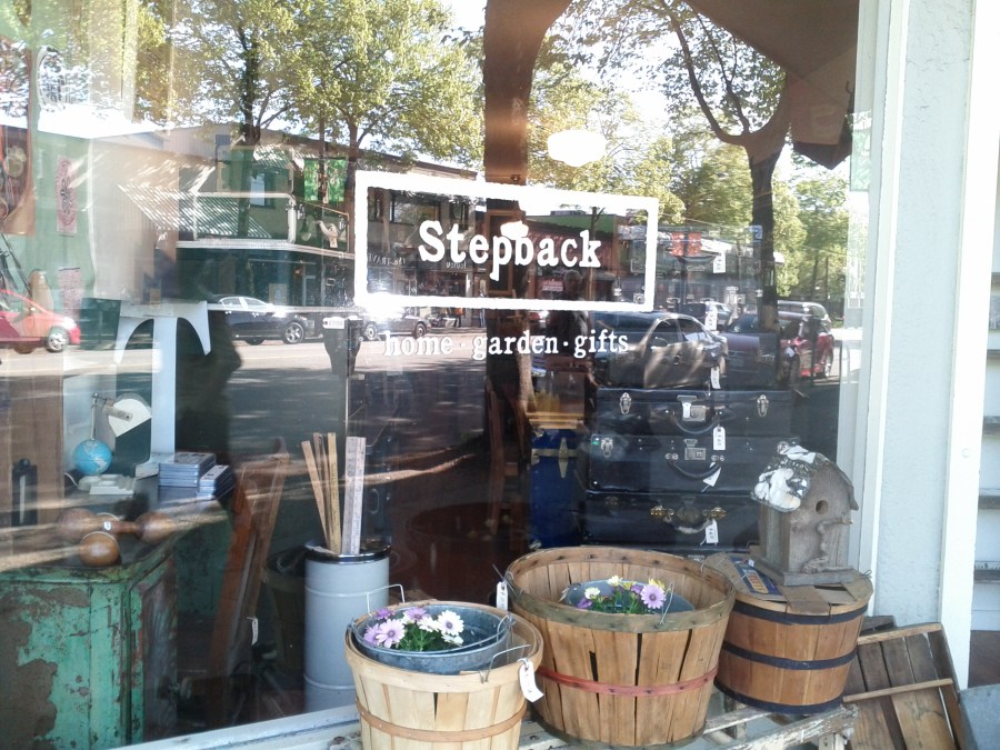 3026 W Broadway, Vancouver