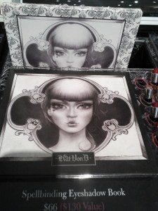Kat Von D eye palette with great piment