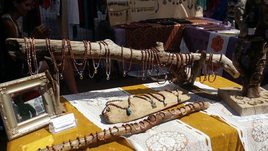 I love the natural way this jewellery is displayed