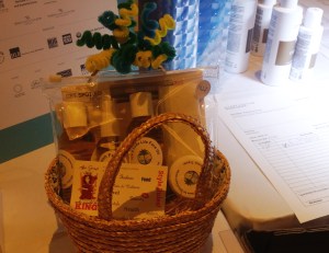 some lucky person walked away with this natural skincare travel set from SkinsoDivine.com