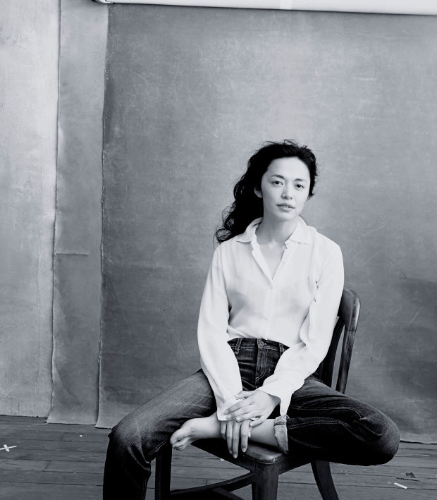 Actress Yao Chen, the first Chinese UNHCR Goodwill Ambassador. Photo: Annie Leibovitz/Pirelli Calendar