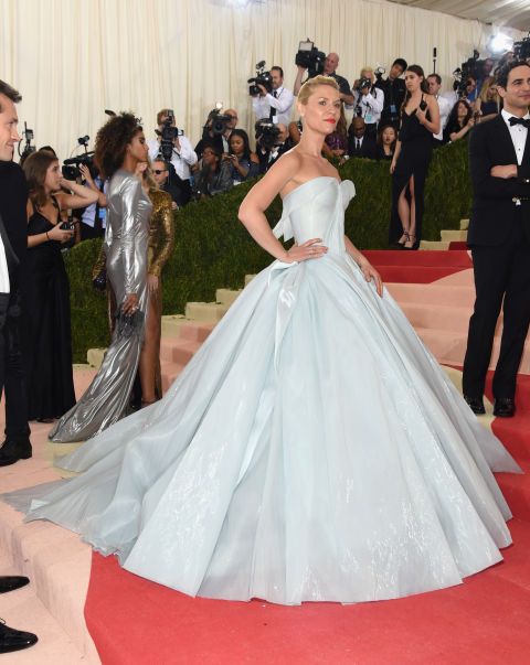 Claire Danes lit up the Met Gala in an illuminated Zac Posen ball gown that was part princess, part futuristic.