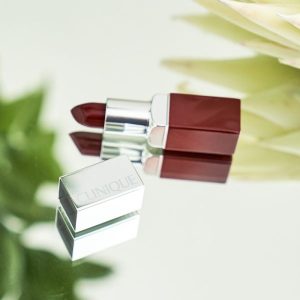  Clinique Berry Pop Lip Color + Primer, Retail Value: $24