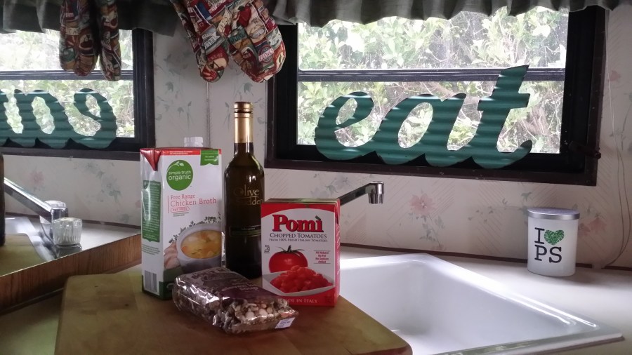 Lunchtime Lentil Soup using free-range organic chicken broth, italian chopped tomatoes & olive oil.